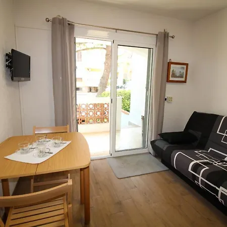 Apartment Basic Comfort Bahia 70 *